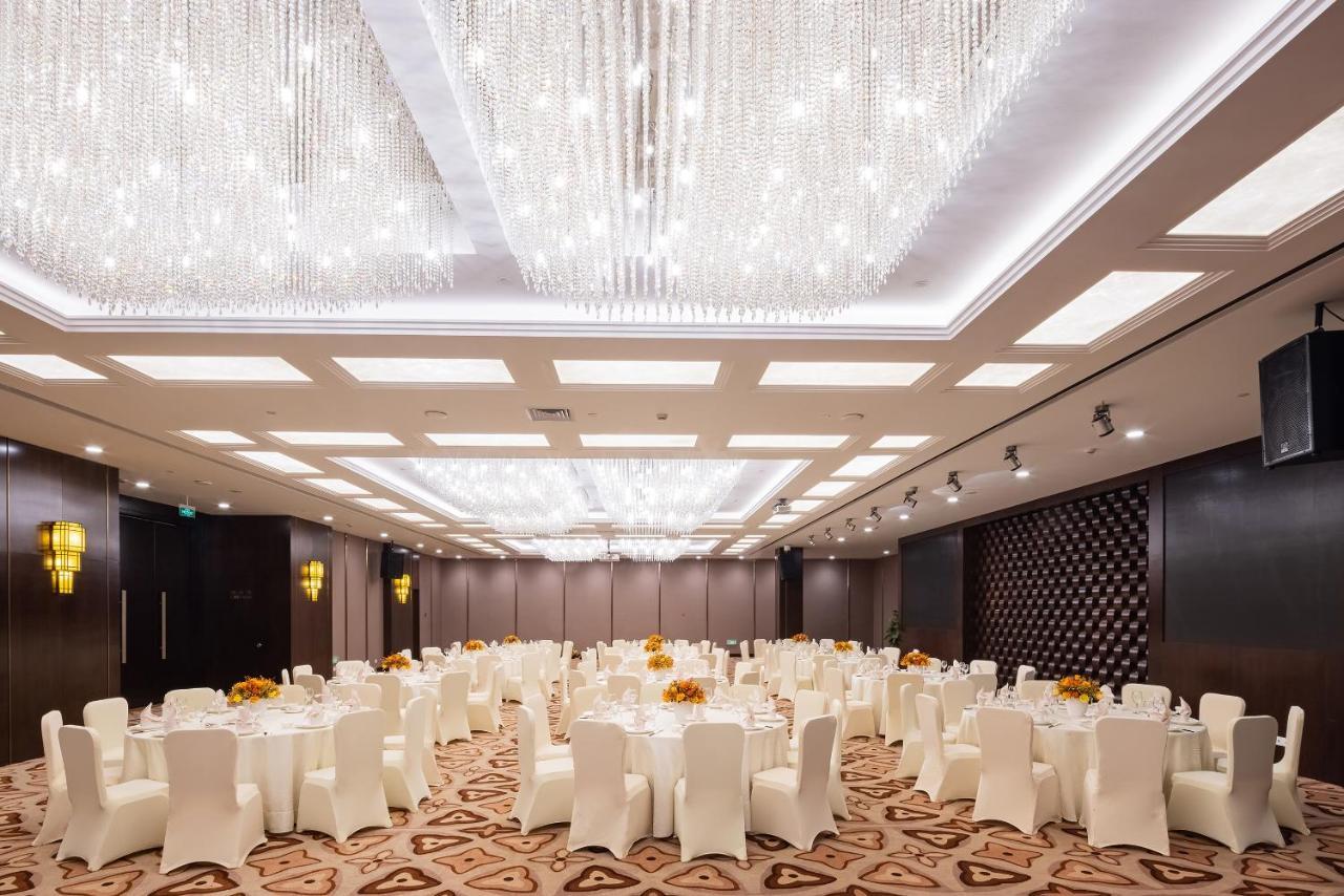 שנגחאי Broadway Mansions Hotel - On The Bund מראה חיצוני תמונה