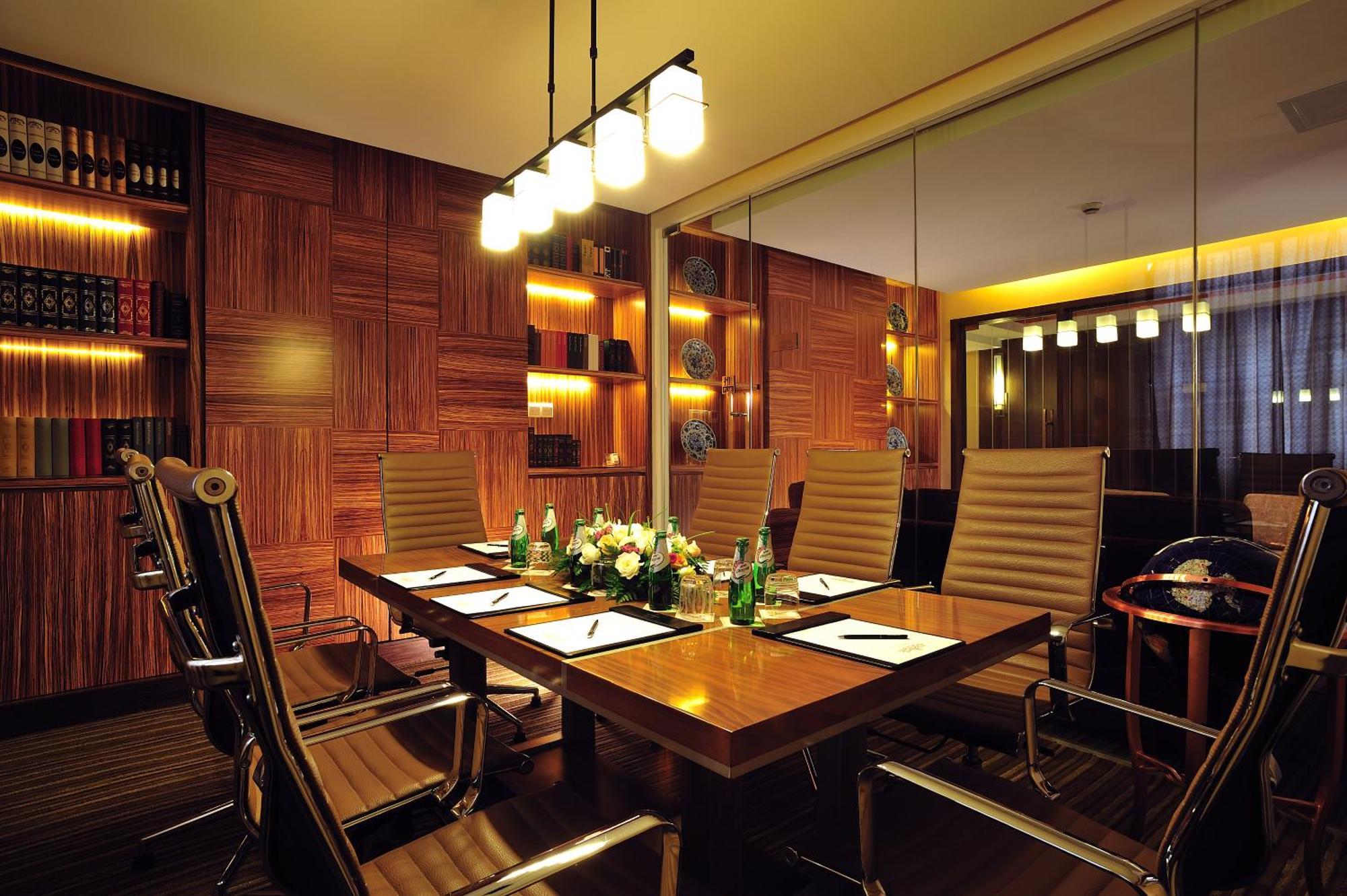 שנגחאי Broadway Mansions Hotel - On The Bund מראה חיצוני תמונה