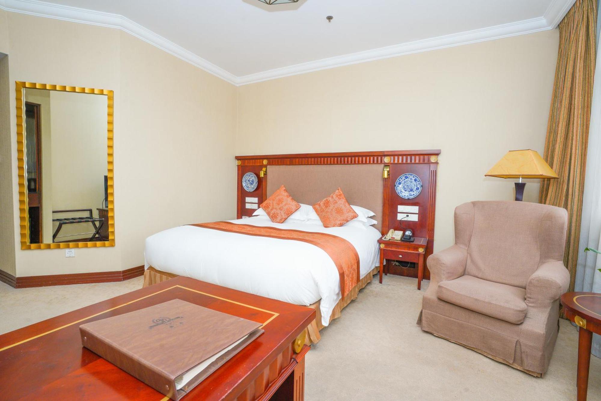 שנגחאי Broadway Mansions Hotel - On The Bund מראה חיצוני תמונה