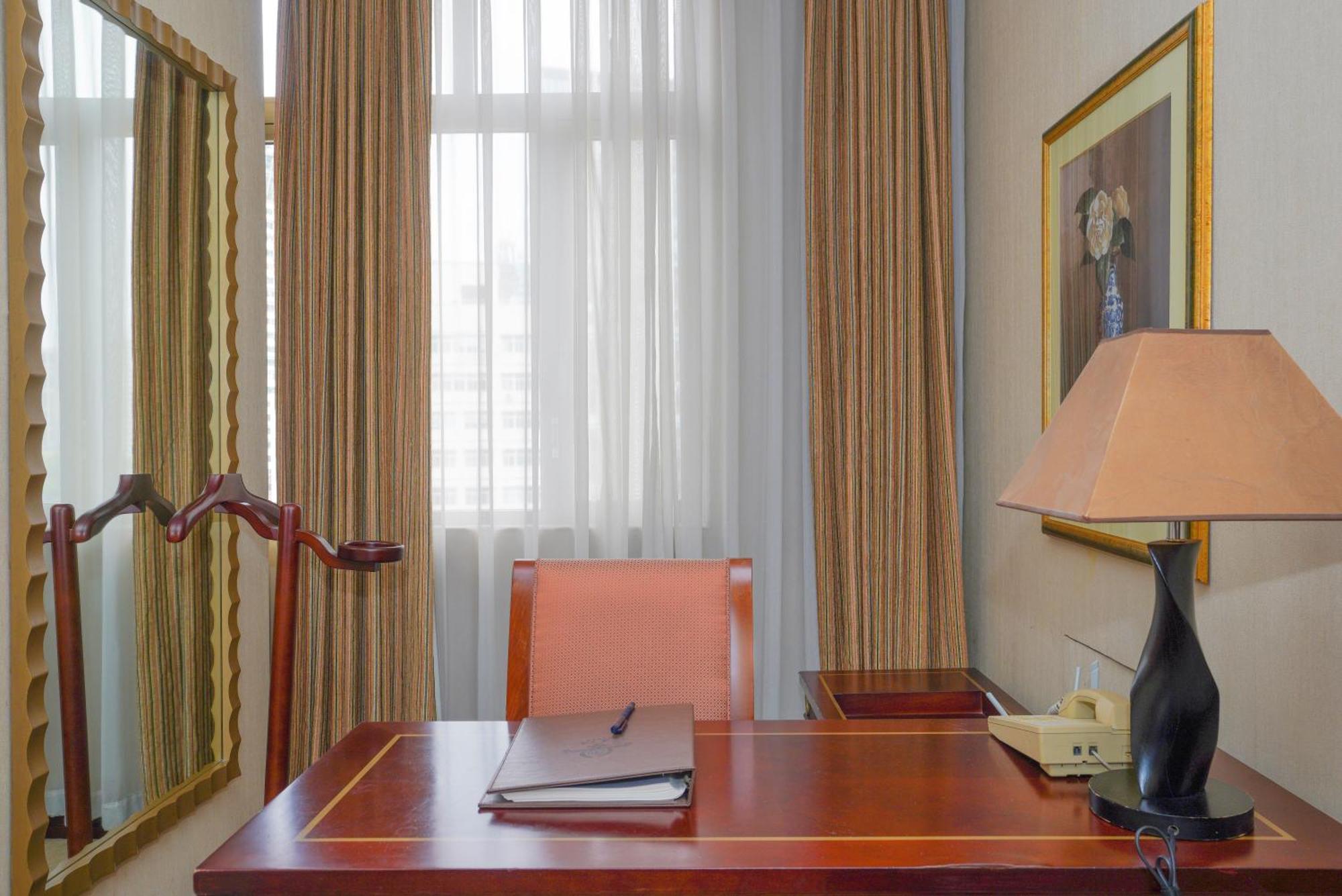 שנגחאי Broadway Mansions Hotel - On The Bund מראה חיצוני תמונה