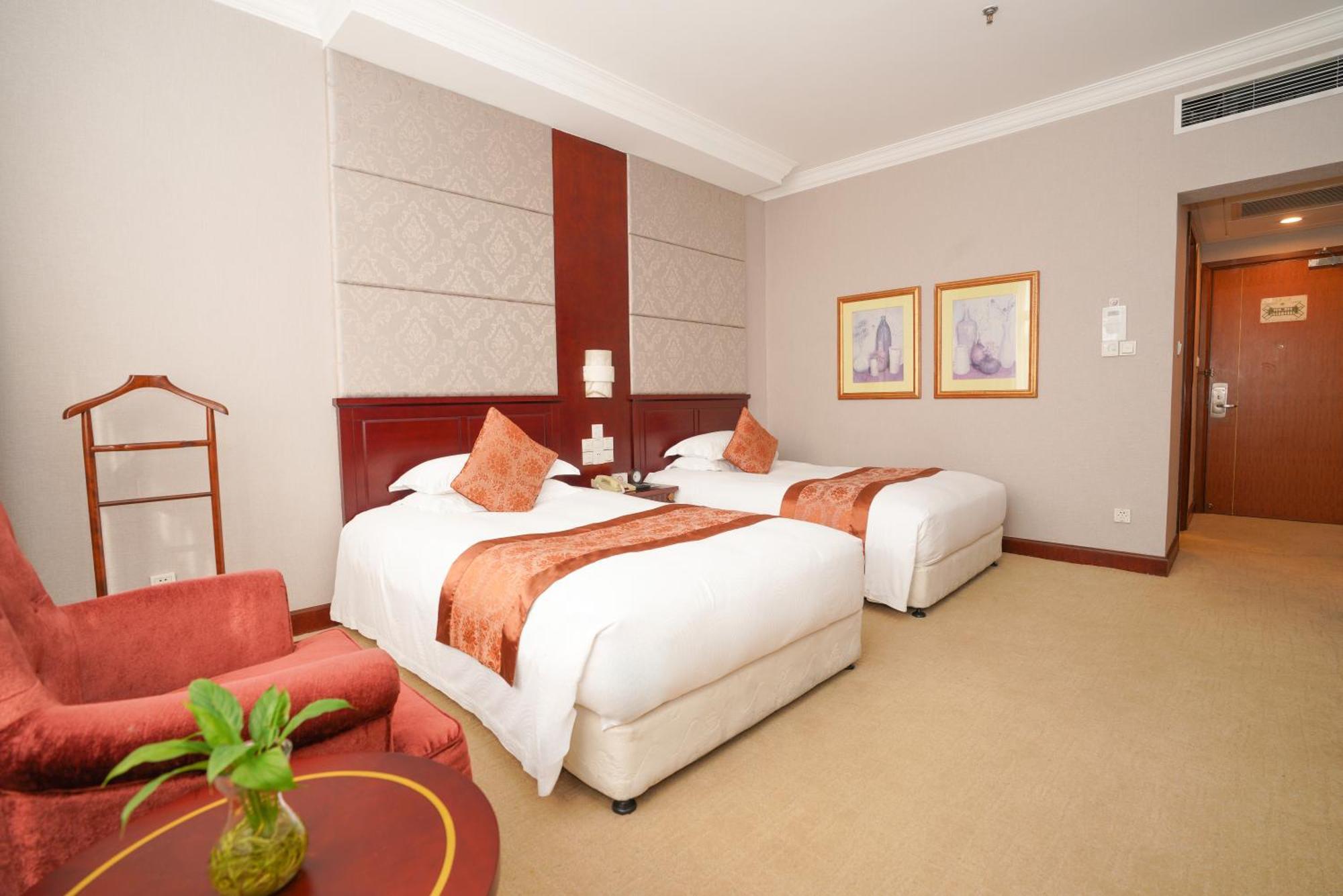 שנגחאי Broadway Mansions Hotel - On The Bund מראה חיצוני תמונה